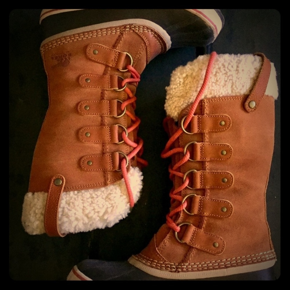 Sorel winter snow boots women’s size 6.5